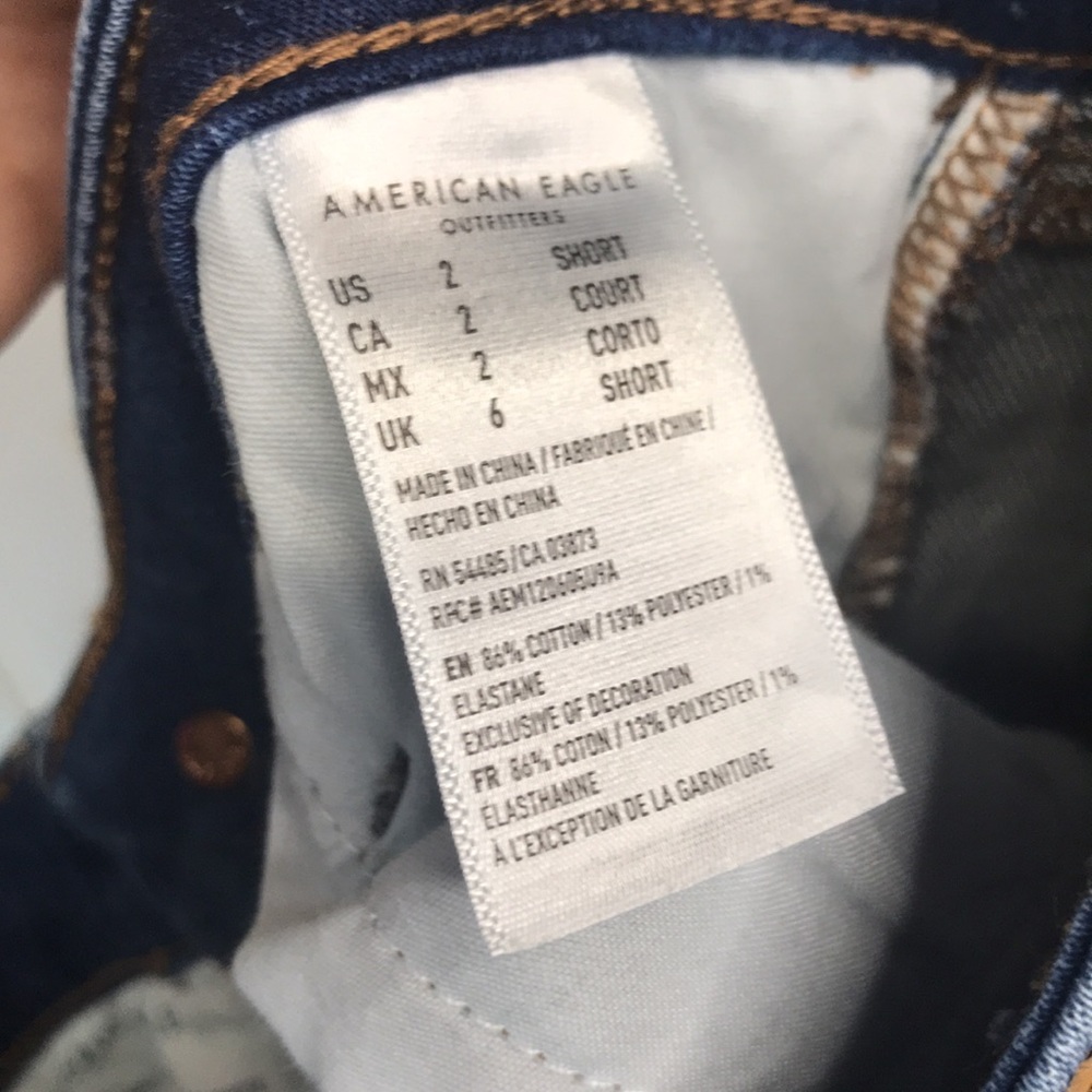 American Eagle Blue Ripped Jeans New - Picture 4 of 4